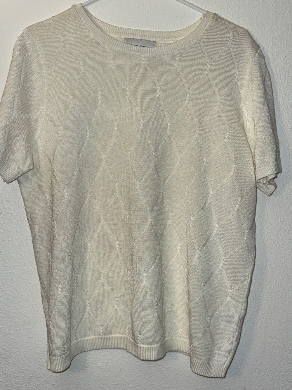Alfred Dunner Cream Short Sleeve Diamond-Pattern Crewneck Sweater, Sz M